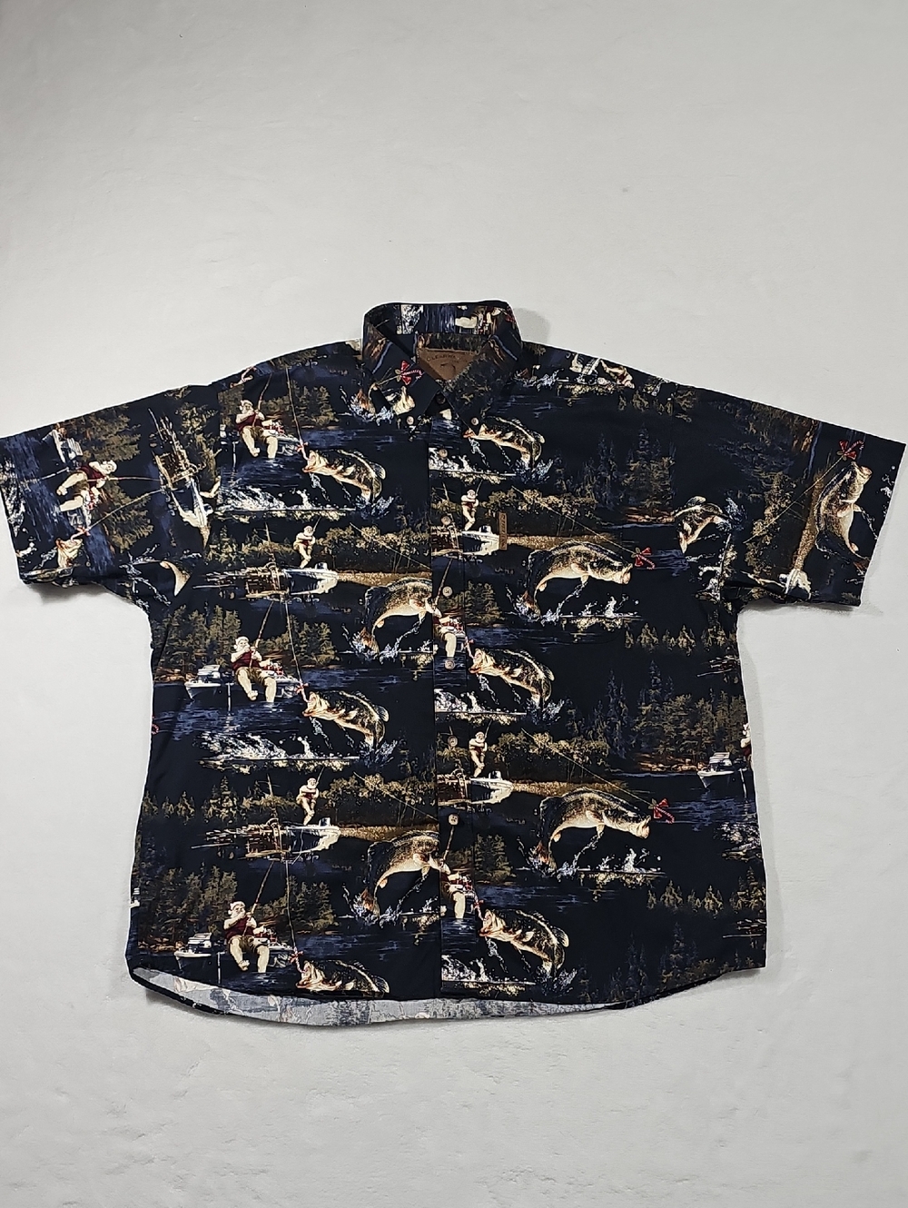 Clearwater‎ Outfitters Santa Fishing Bass Shirt Mens XL Cotton Short Sleeve Navy